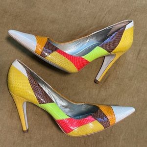 BCBG Y2K Colorblock Pointed toe pump: Maximalist Fashion Size 9.5